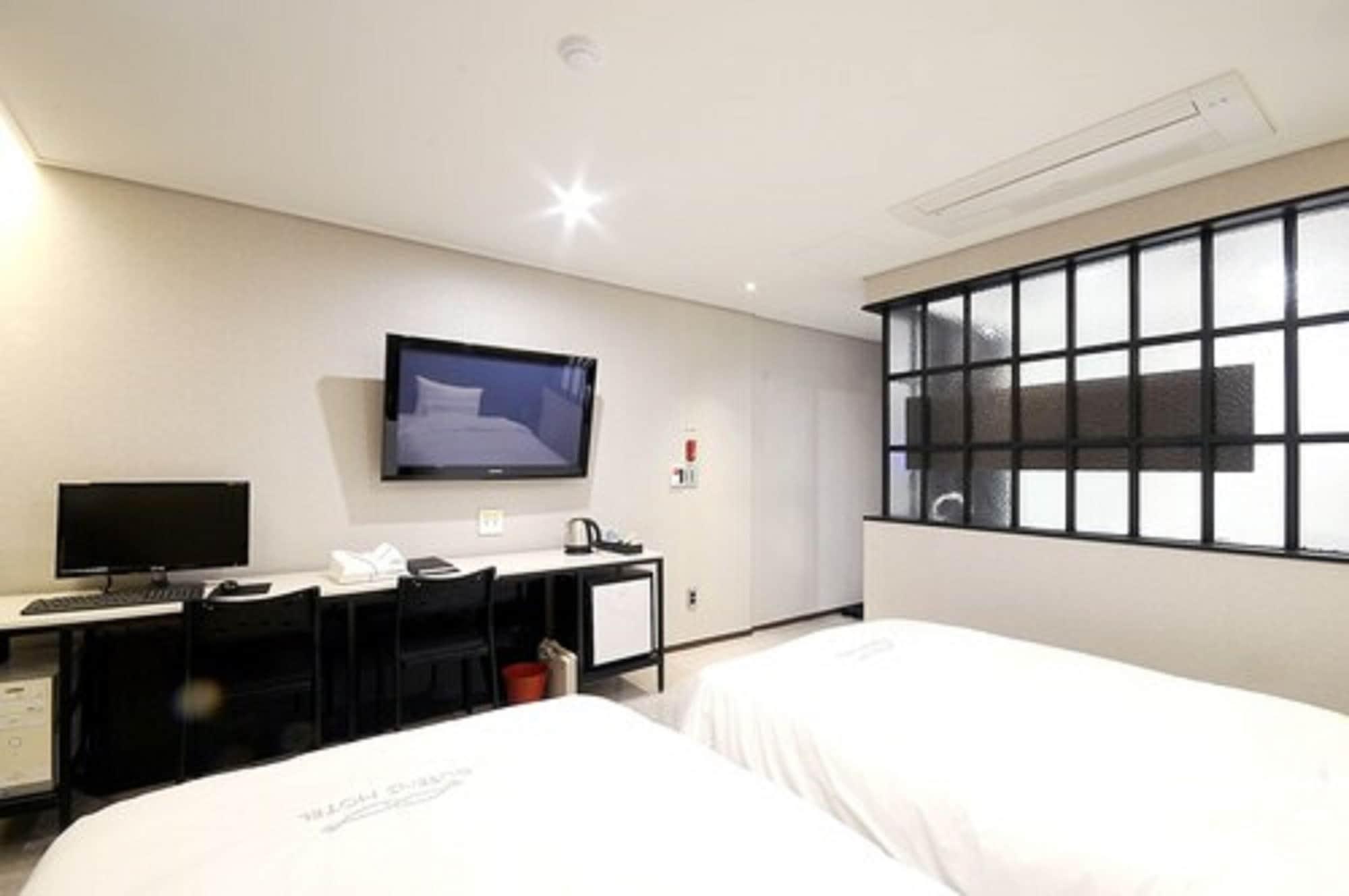 Queens Hotel Seomyeon בוסאן מראה חיצוני תמונה
