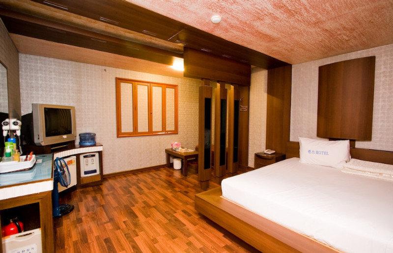 Queens Hotel Seomyeon בוסאן מראה חיצוני תמונה