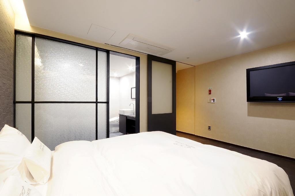 Queens Hotel Seomyeon בוסאן מראה חיצוני תמונה