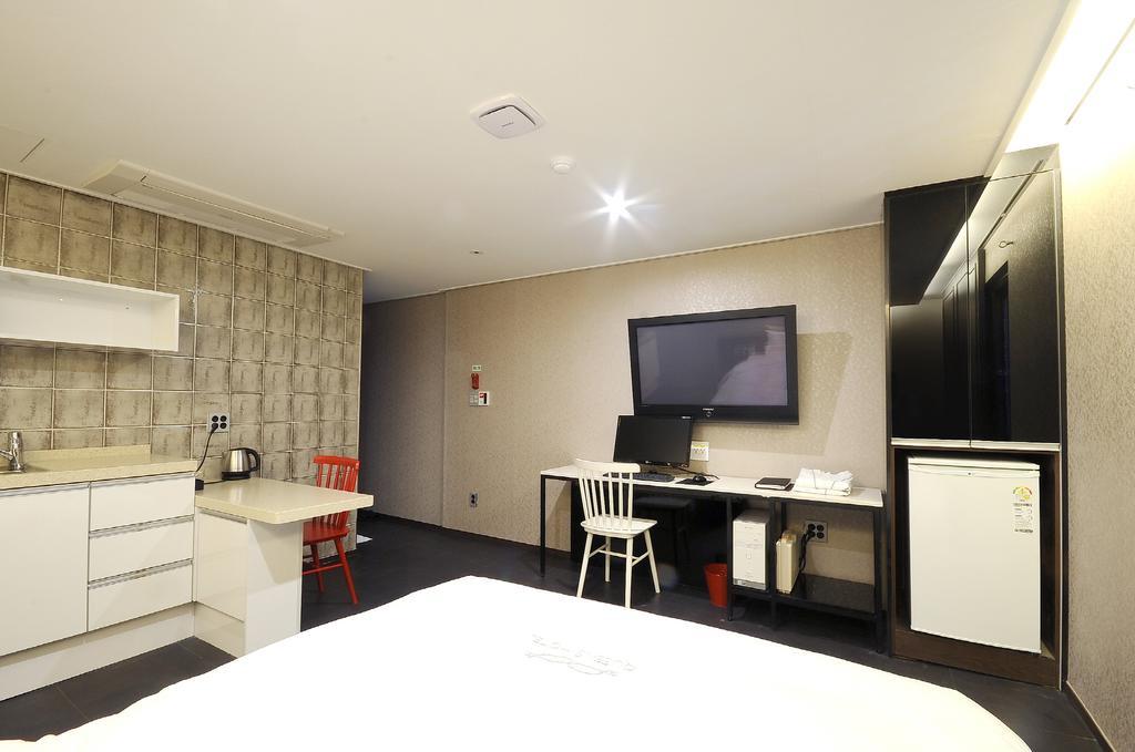 Queens Hotel Seomyeon בוסאן מראה חיצוני תמונה